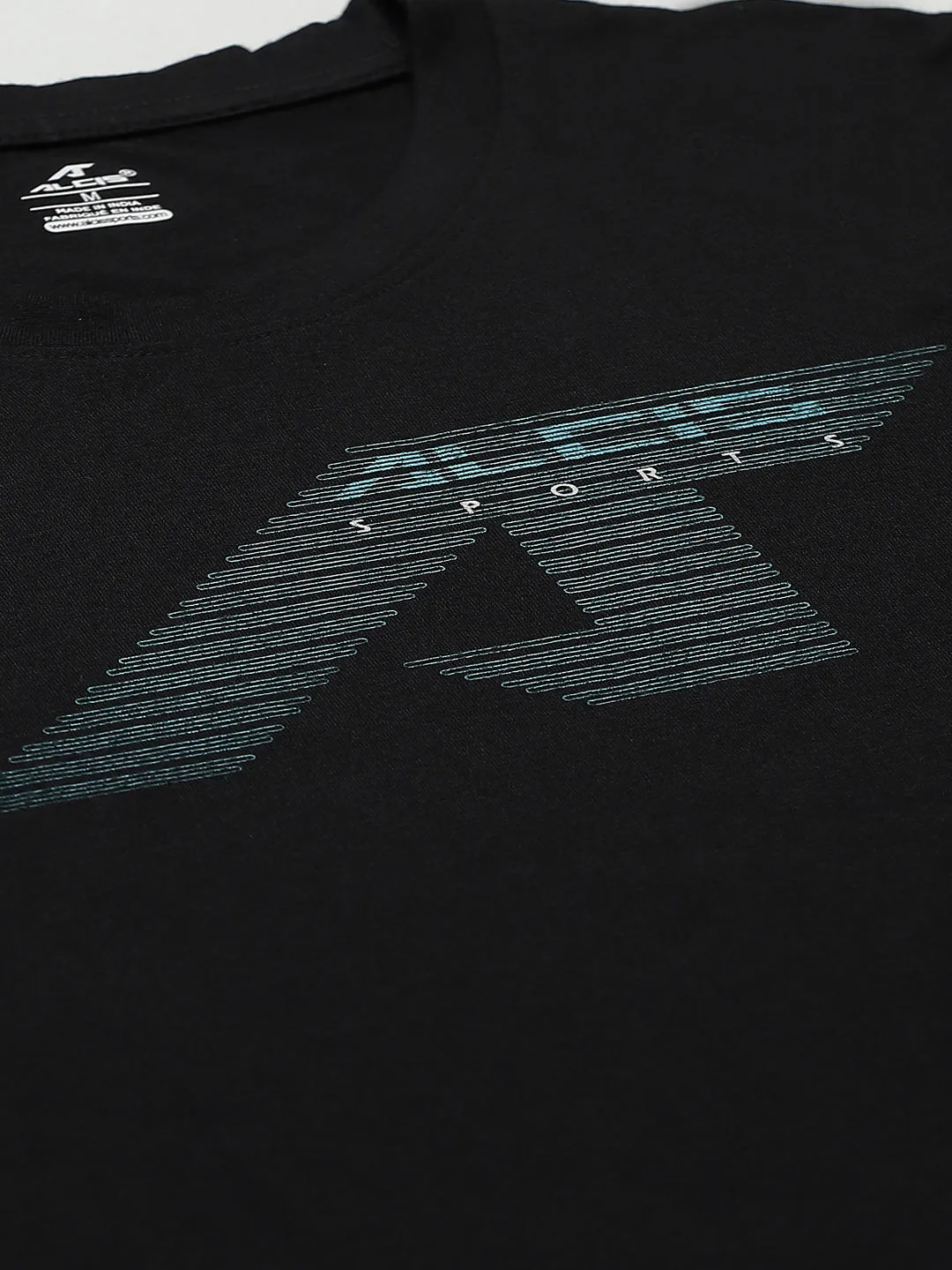 Alcis Men Solid Black Tshirts