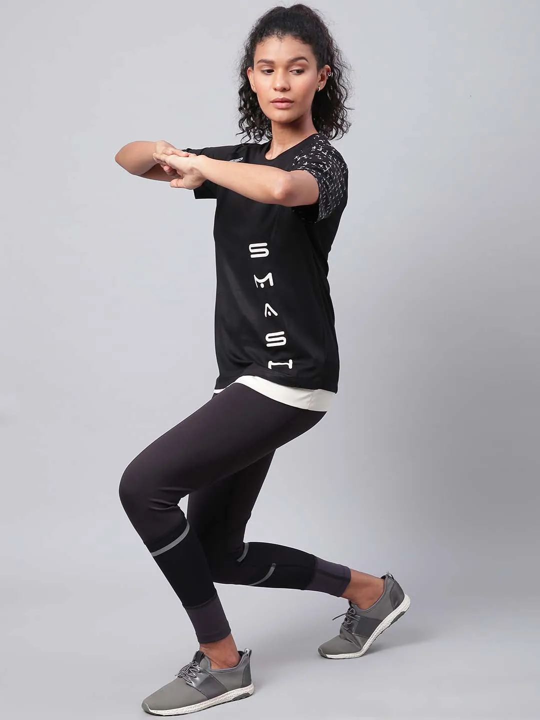 Alcis Women Black Drytech  Solid Cropped Training Tights