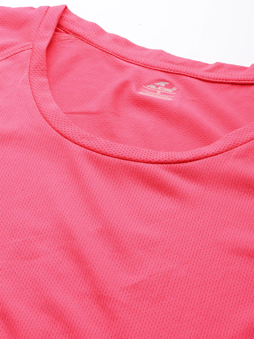 Alcis Women Fuchsia Solid Round Neck Running T-shirt