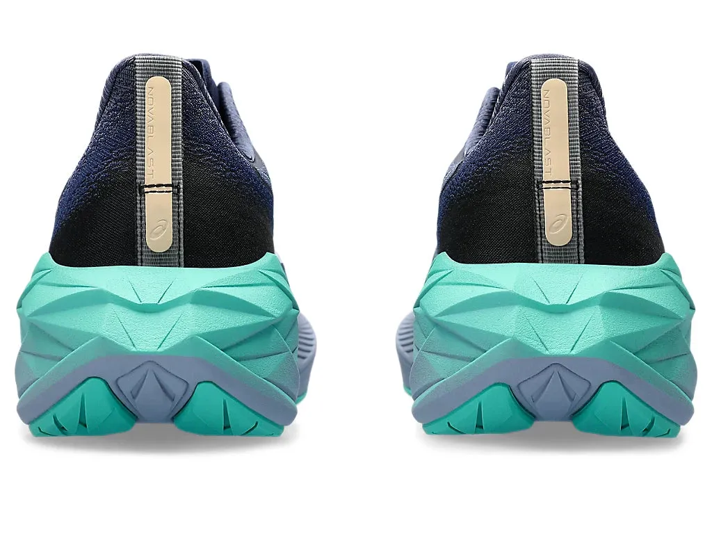 Asics Novablast 4