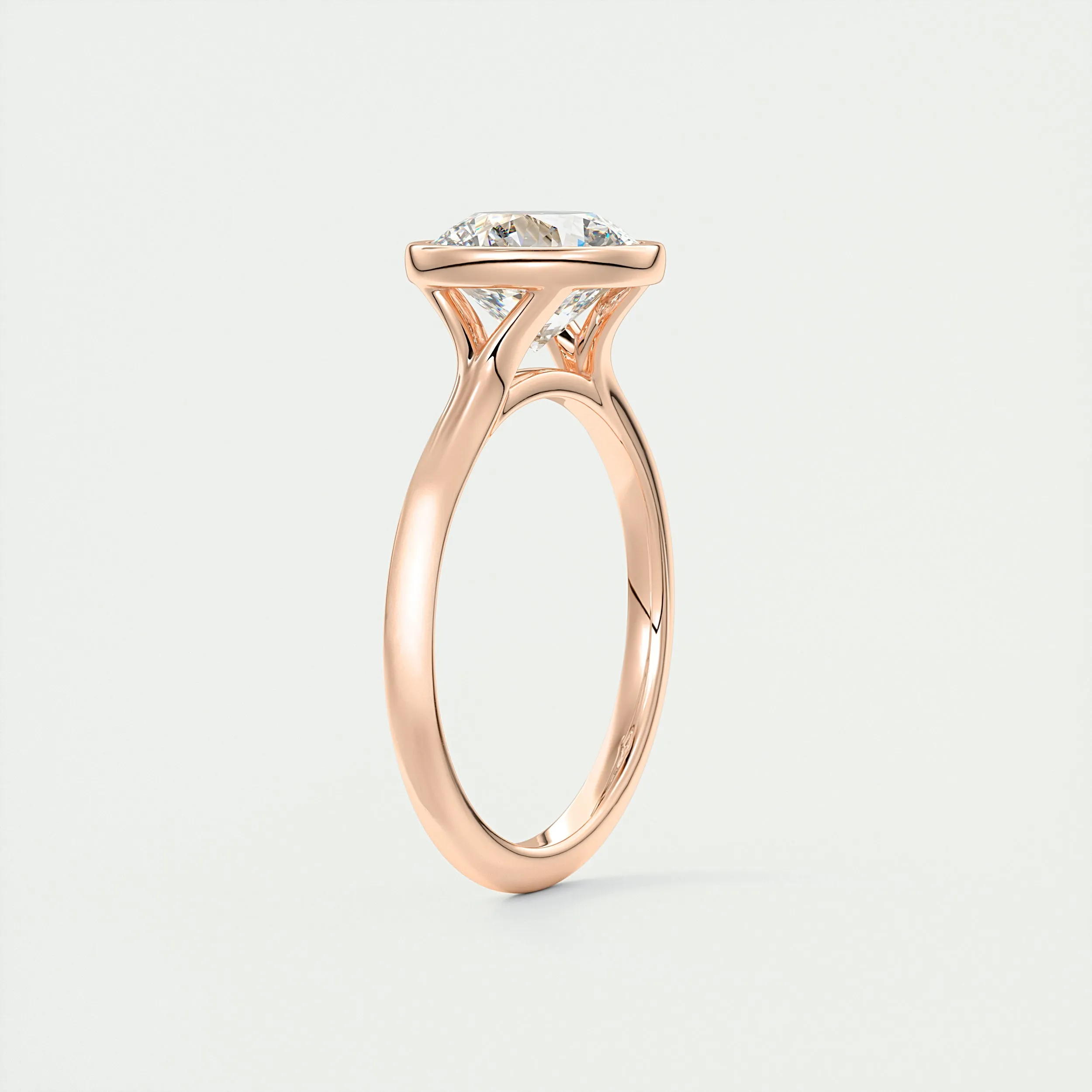 Breezy Bezel | Round