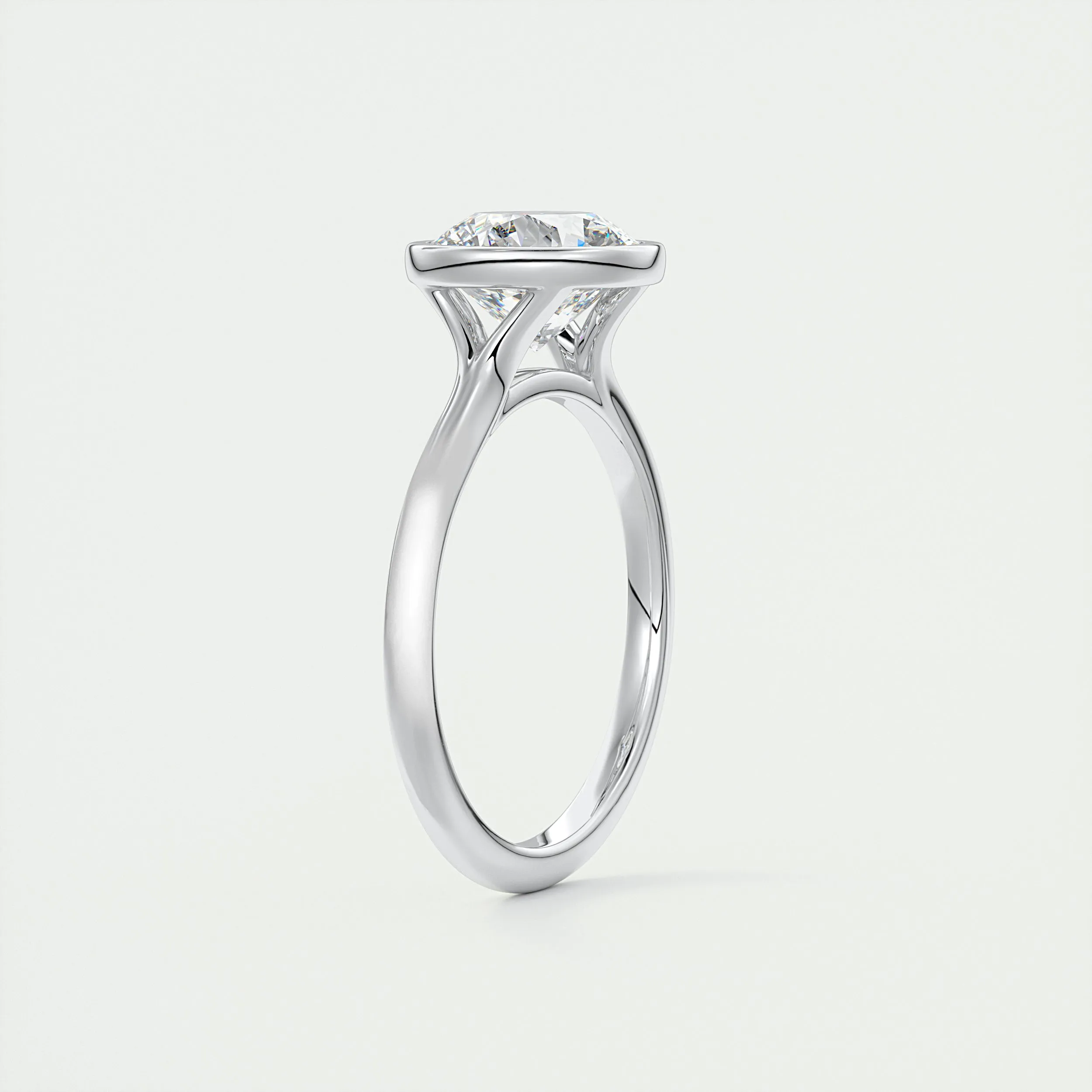 Breezy Bezel | Round