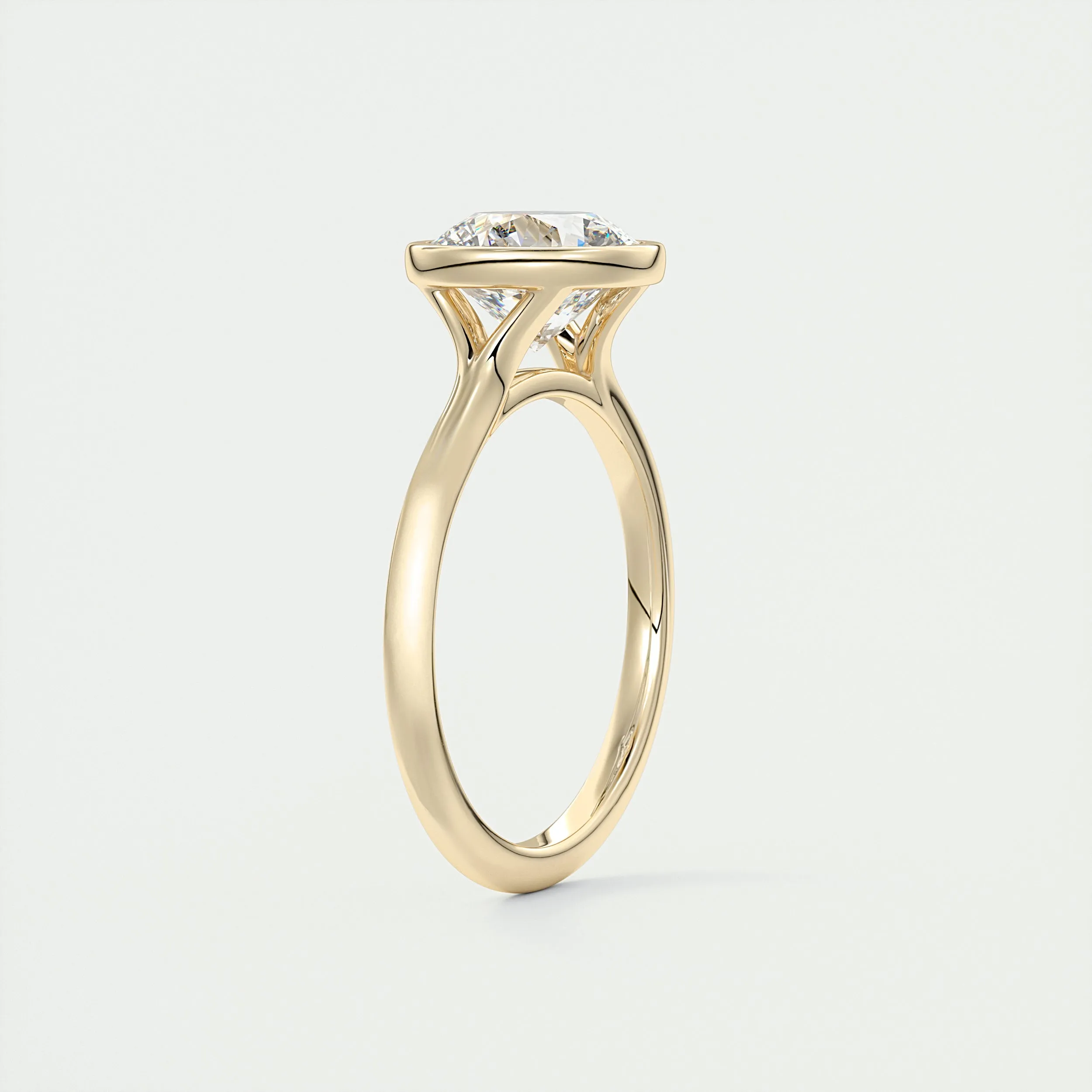 Breezy Bezel | Round