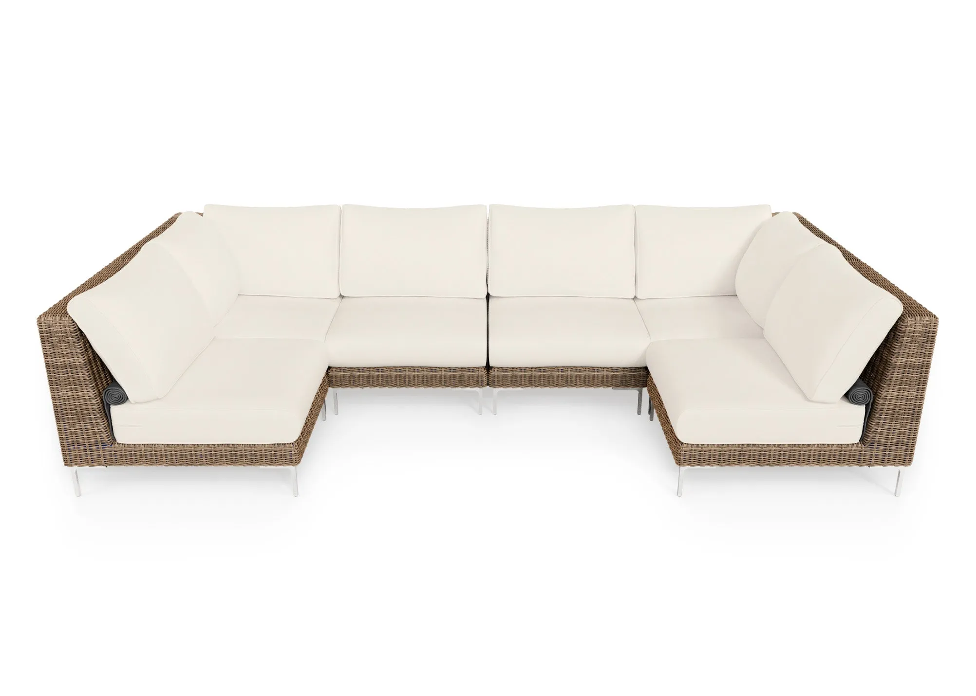 Brown Wicker Outdoor U Sectional - 6 Seat