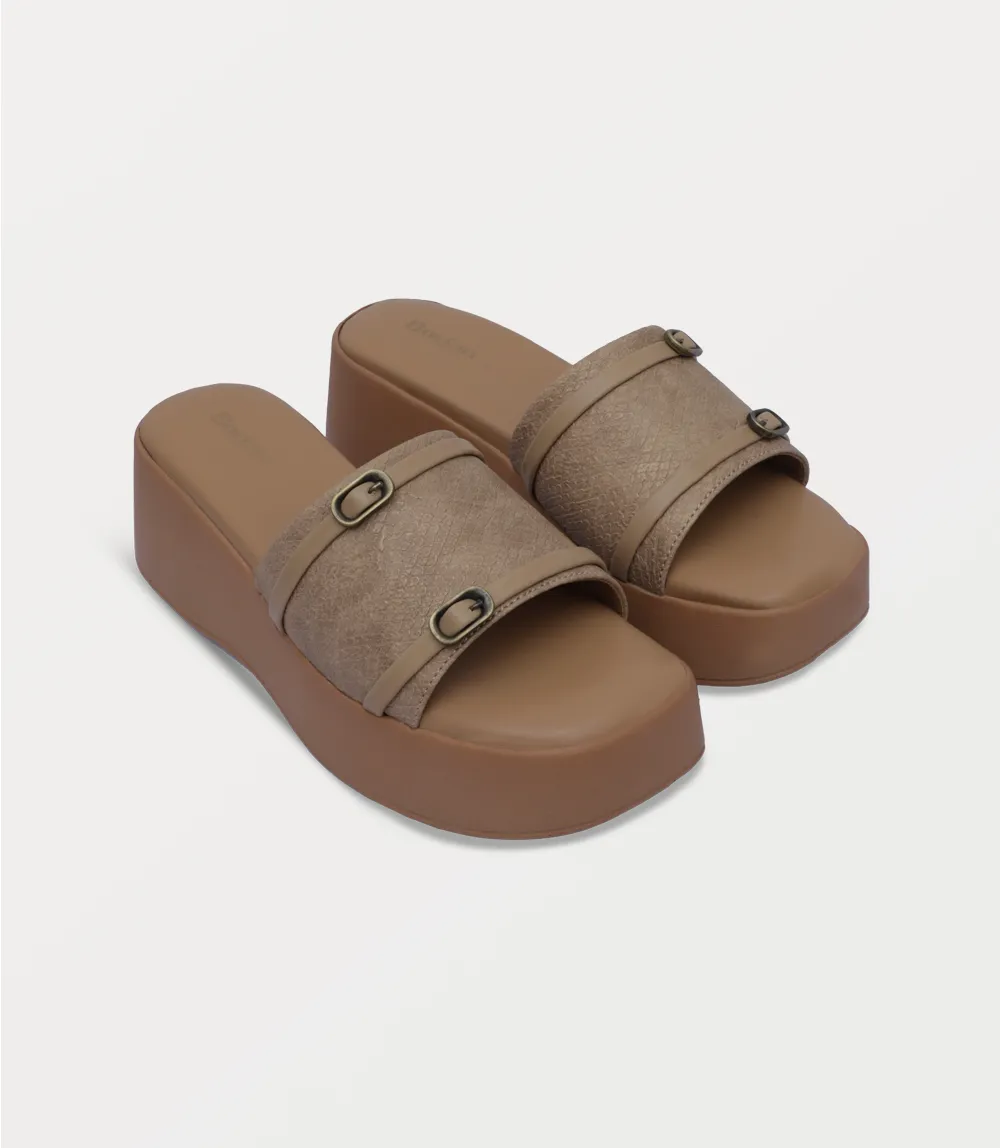 BW10445-BEIGE-Women Platform Slipper