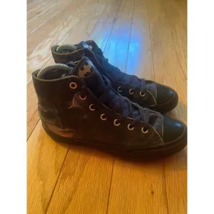 Converse DC Comics Rebirth Batman Vol. 1 high top sneakers youth size 3