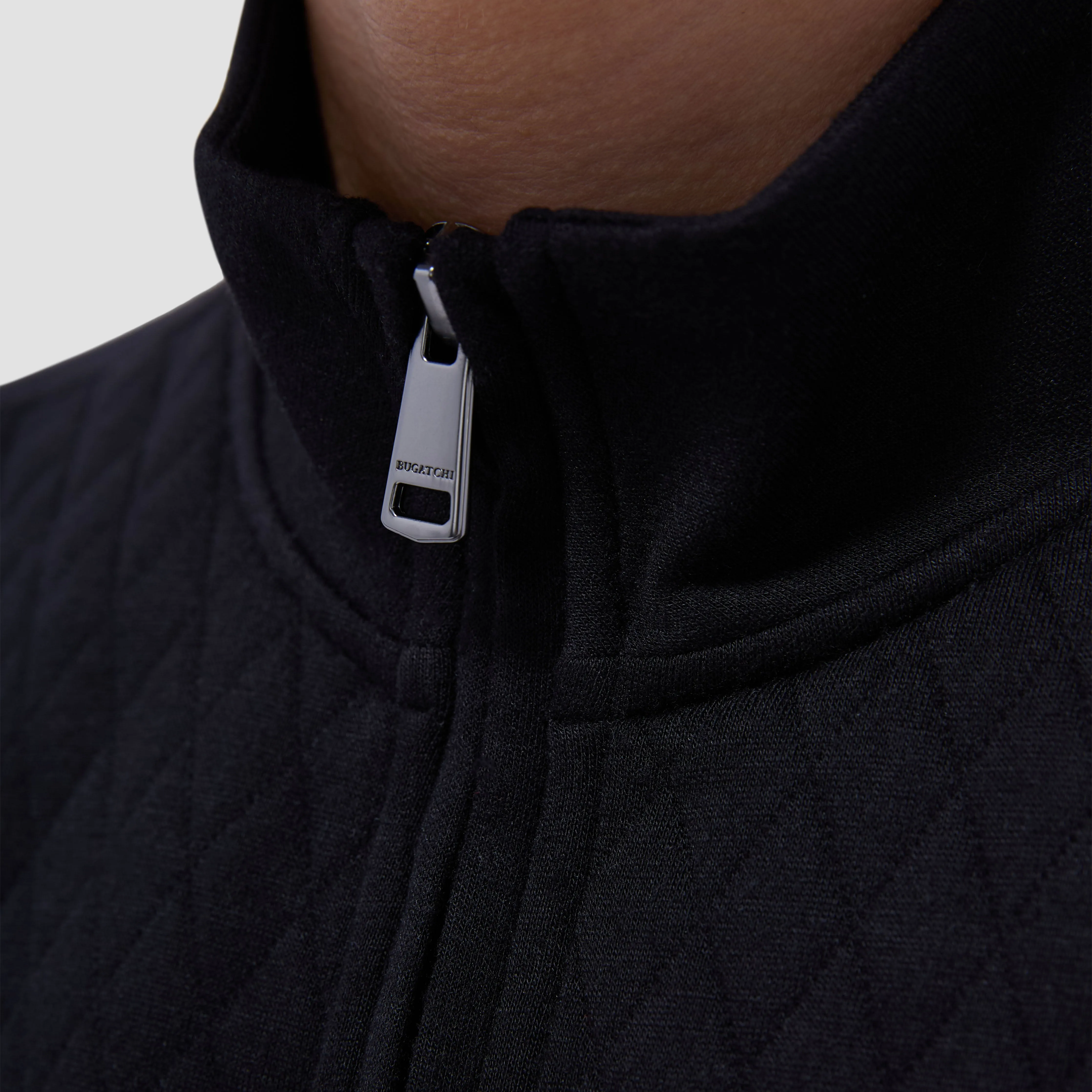 Diamond Quilt Performance Quarter-Zip Pullover