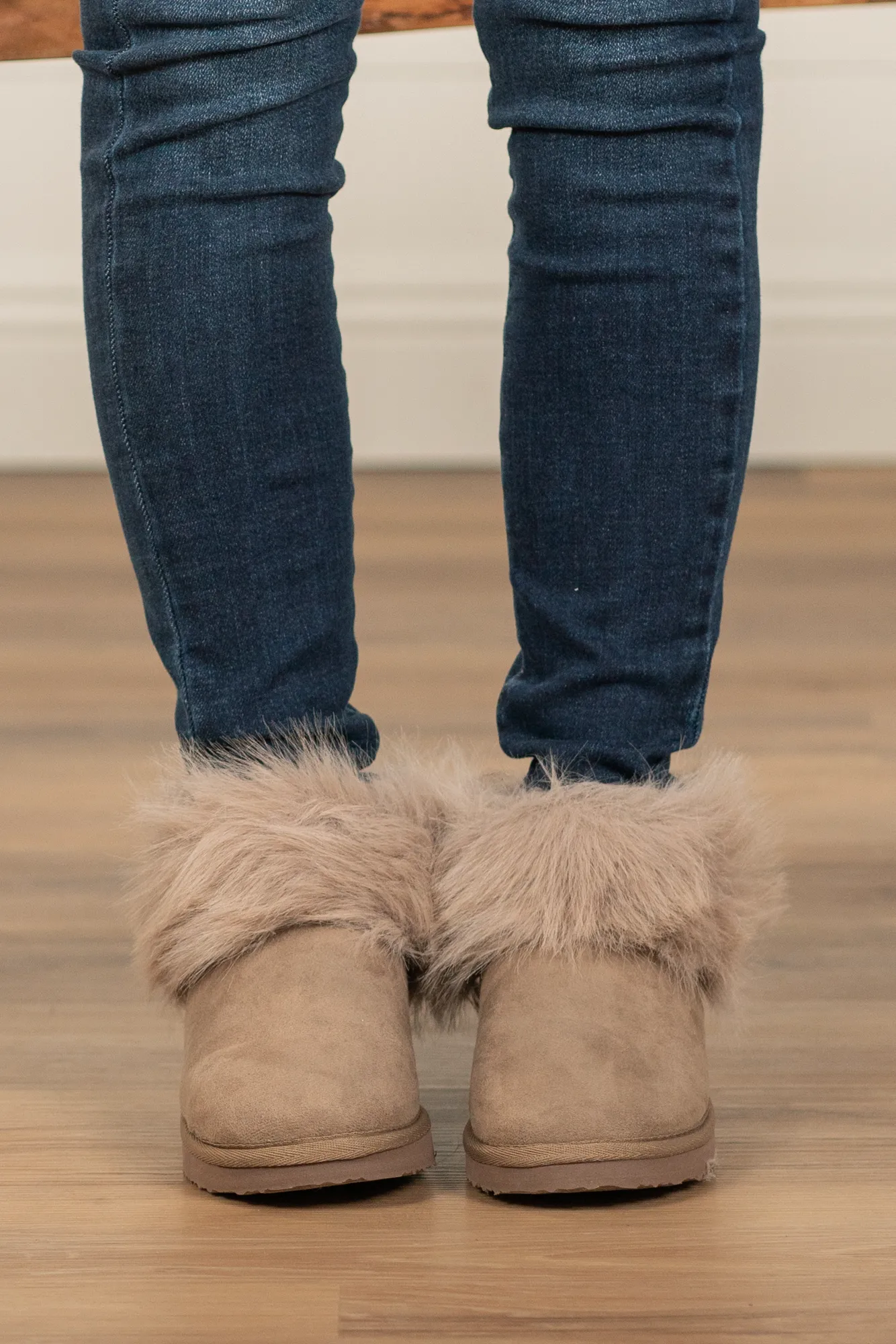 Frost Furry Boots