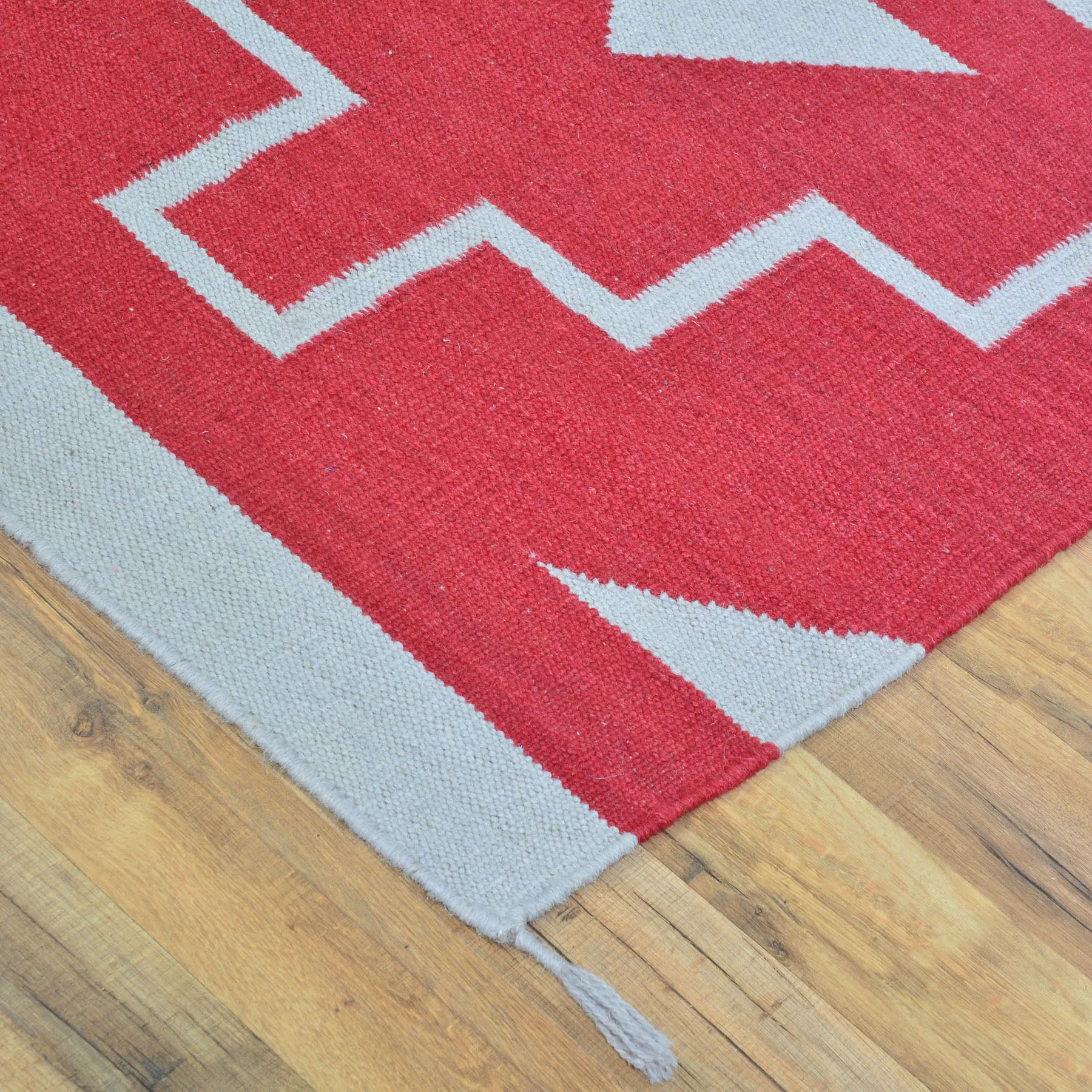 Hand-Woven Reversible Southwestern Design Handmade Wool Kilim (Size 2.7 X 9.10) Cwral-10368