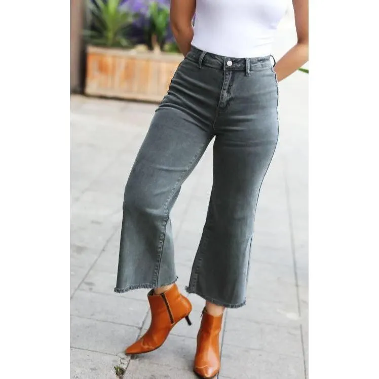 High Waist Straight Acid Wash Frayed Cutoff High Waist Jeans