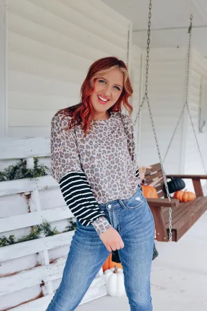 In Contrast Bell Sleeve Top - Taupe/Brown