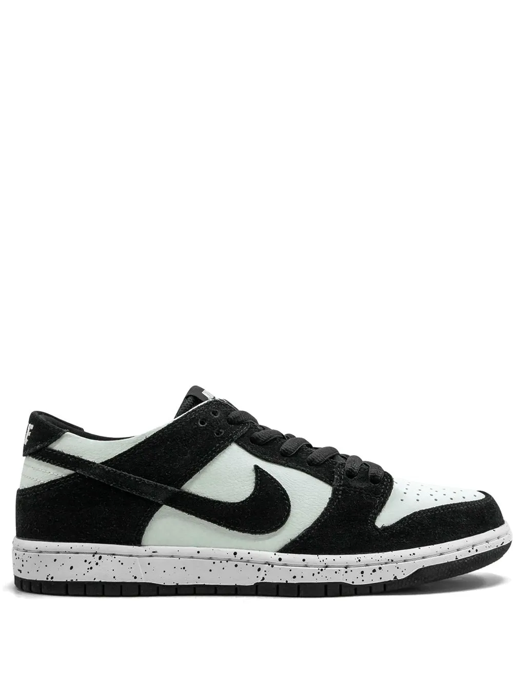 Nike Zoom Dunk Low Pro sneakers