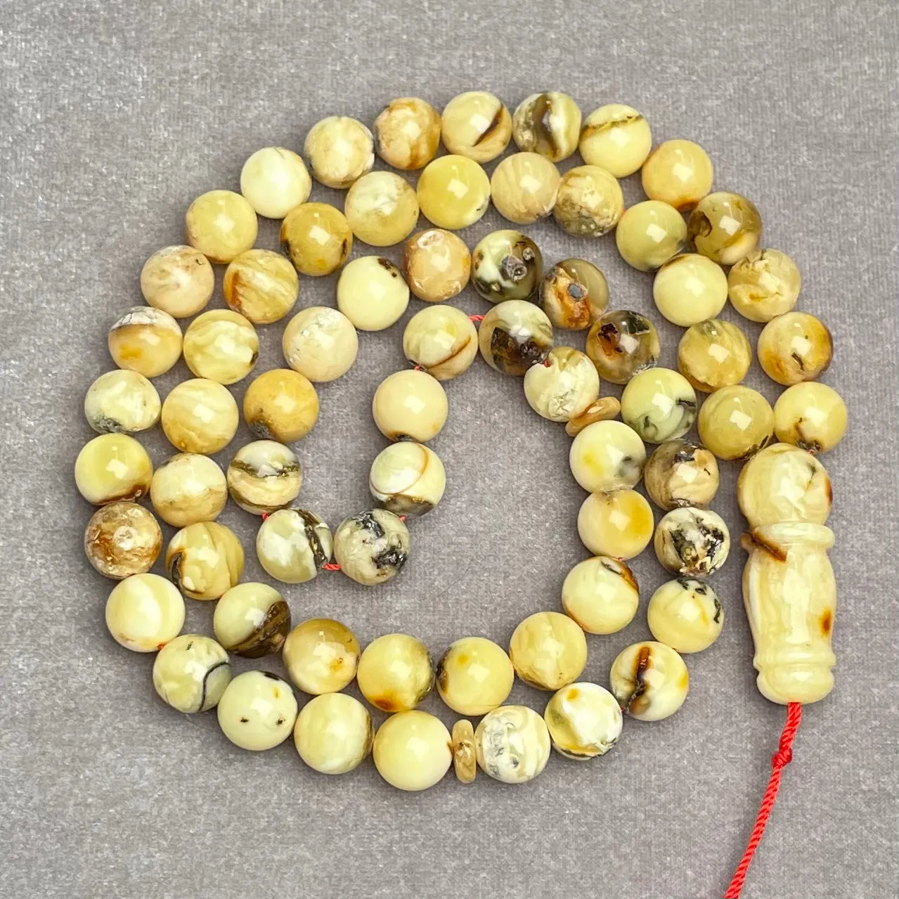 OREO AMBER MISBAHA 9,8mm 36,9g