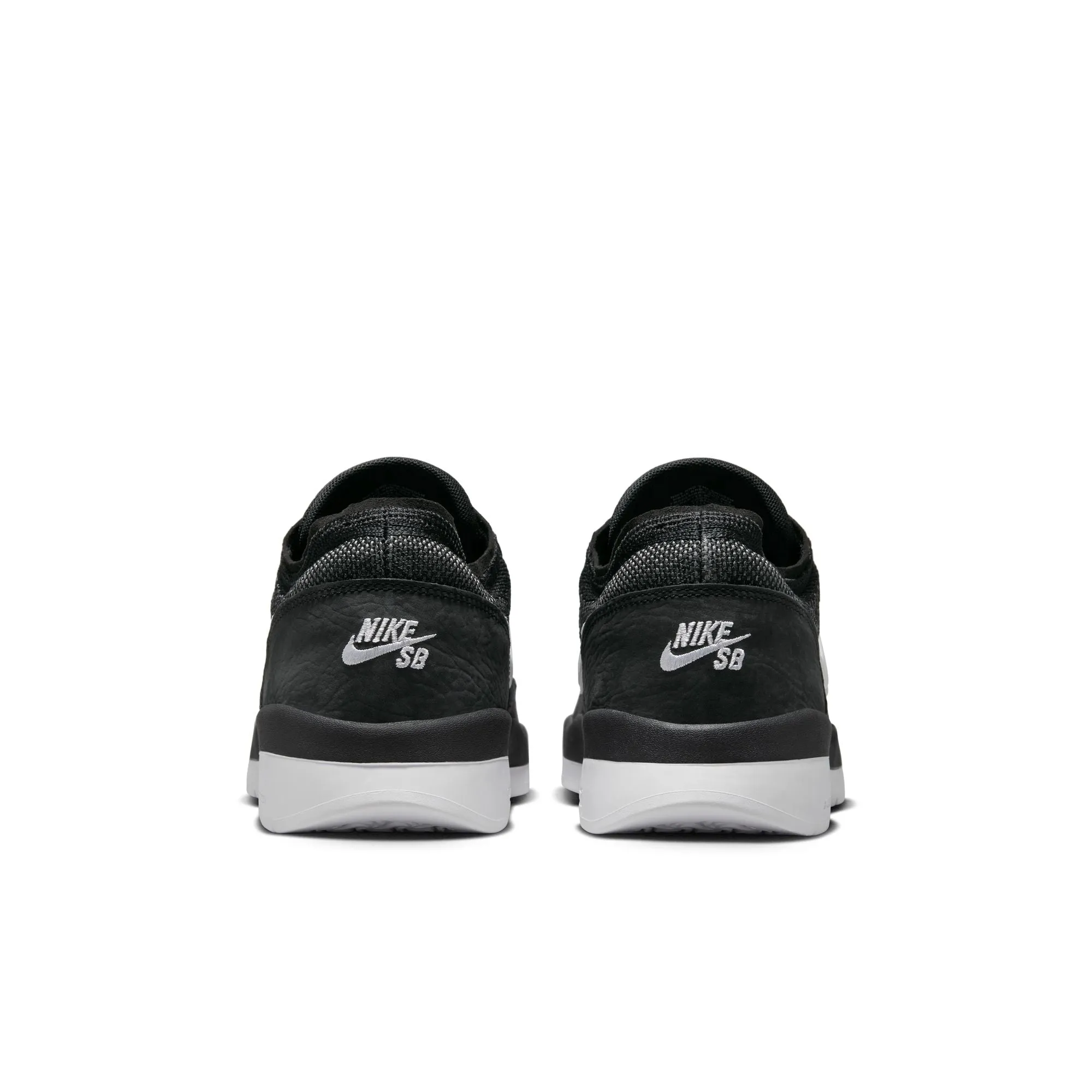 PS8 (Black/White)