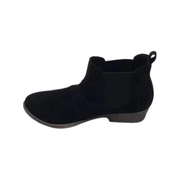 Rezza black booties