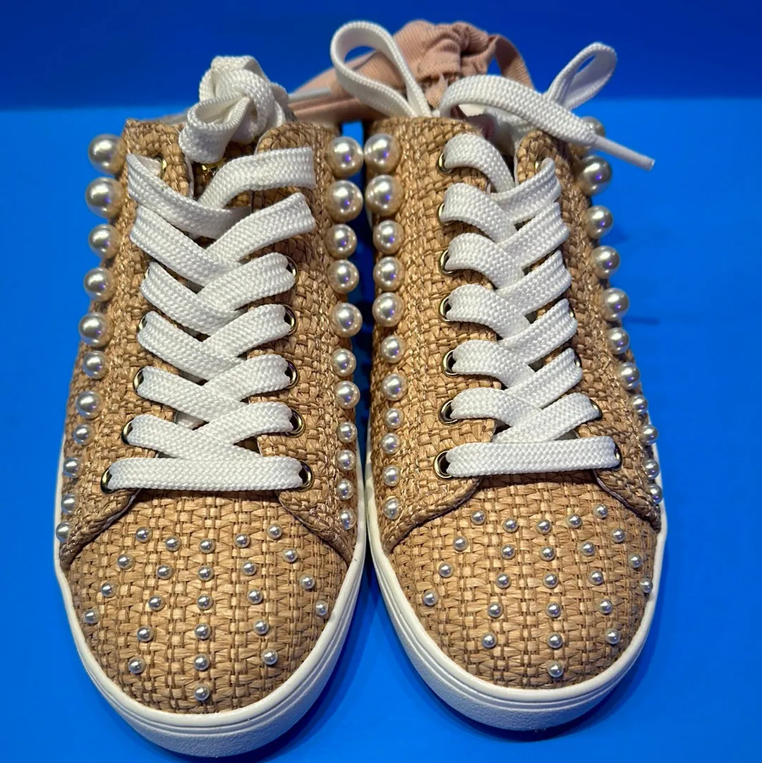 STUART WEITZMAN Raffia Pearl Embossed Hald Sneaker