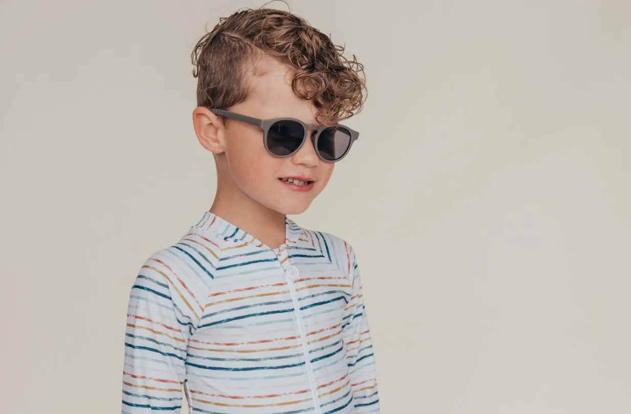The Keyhole Sunnies - Matte Olive Green