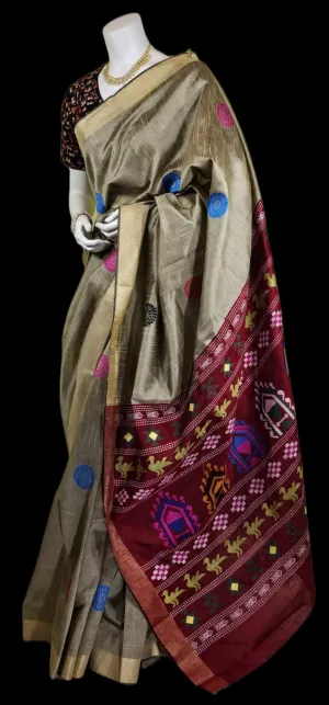 TS042923008 - Tussar Silk Saree with Dolabedi Pallu