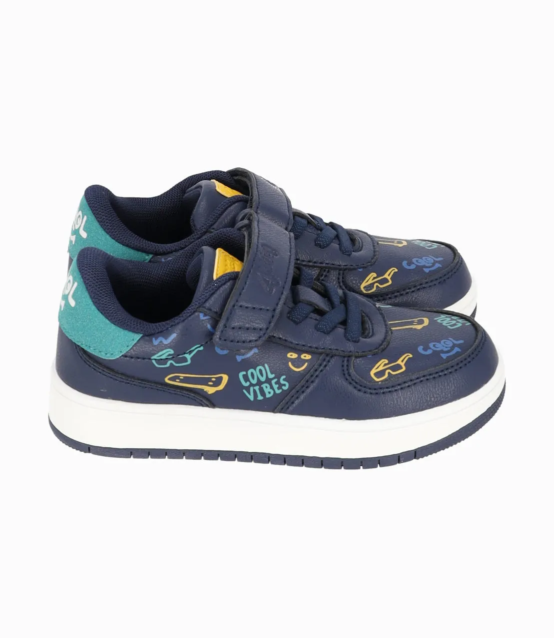 Zapatilla niño urbano