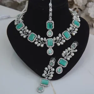 Zircones & Pearls Handmade Design Necklace Set
